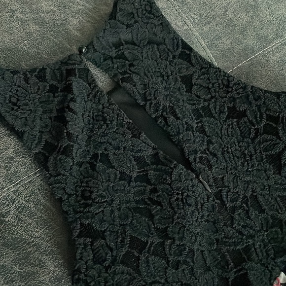 Black Floral Flare Mini Dress - Picture 7 of 8